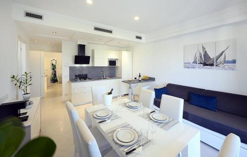 Apartment In Sorrento Sleeps 4 With Air Con