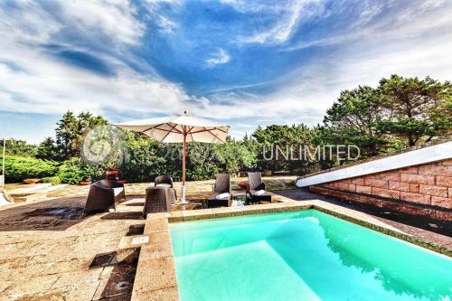 Villa In Stintino: Lisbeth