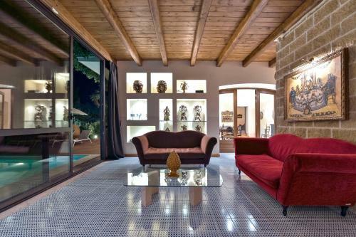 Taormina Villa Sleeps 10 Pool Air Con Wifi