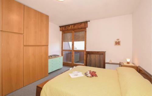Three-bedroom Apartment In Teglio (So)