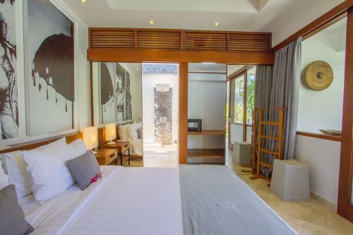Vishuddha Ajna Villa