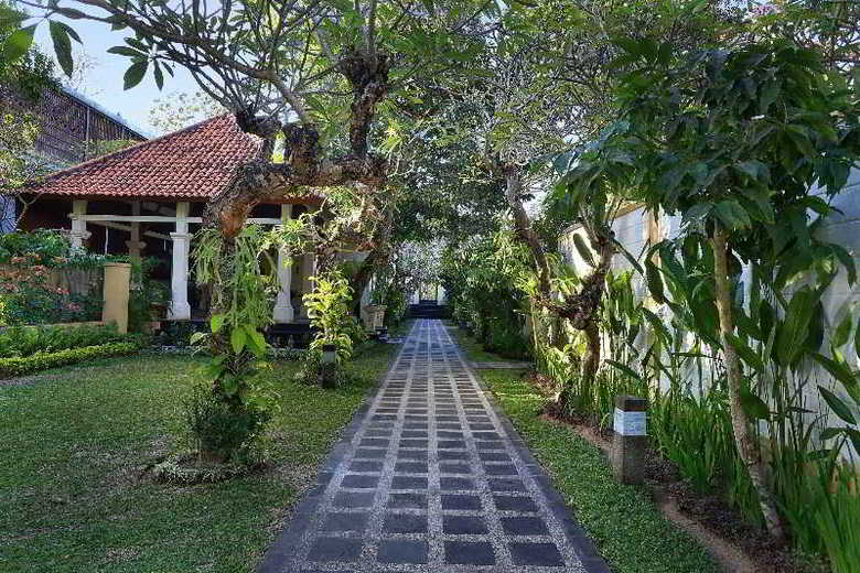 Hotel Dampati Villas