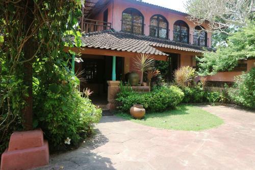 Hotel La Taverna Resort And Villas