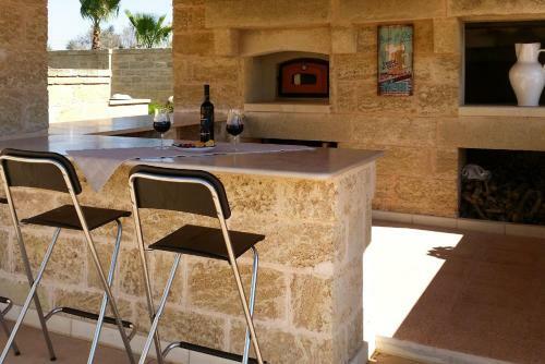 Villa Masseria Fortificata Con Piscina E Spiaggia M770