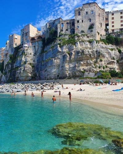 Hostal Domus Centro Al Migliarese