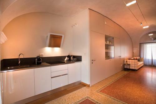 Anfite Luxury Apartment Affresco San Silvestro