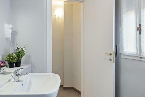Hostal Italianflat - Verona Suite