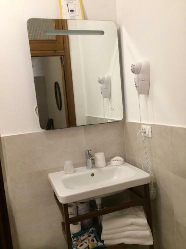 Hostal Camere Nicolina 3