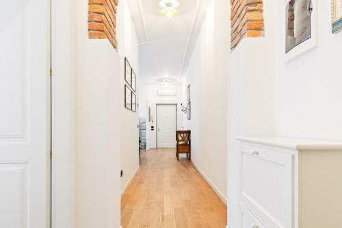 Veronetta Riverside Apartment