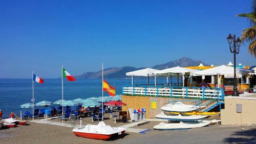 Cammaresano-villano Villa Sleeps 16 Pool Air Con