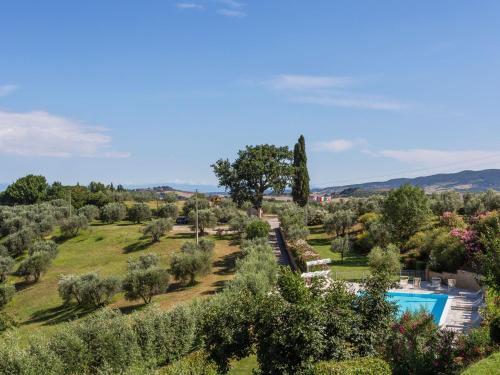Tranquil Holiday Home In Volterra With Swimming Pool