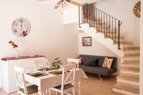 Move To Sardinia Red Apartment