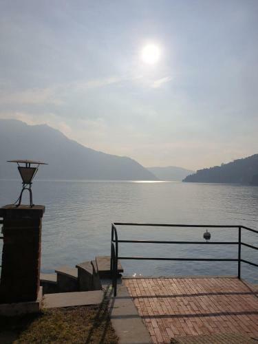 Bed & Breakfast Private Lakeside Luxury Villa