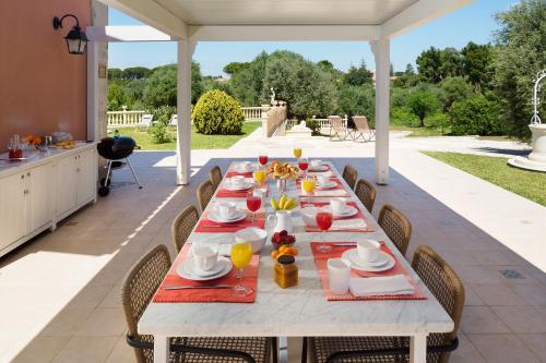 Fontane Bianche Villa Sleeps 6 Air Con Wifi