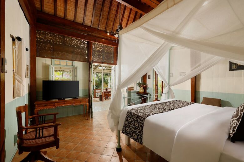 Hotel Puri Tempo Doeloe