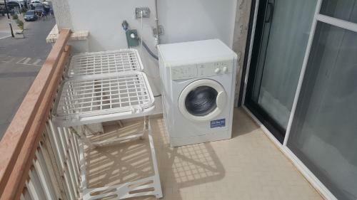Apartamento Torre Dell'orso Centralissima Vista Mare
