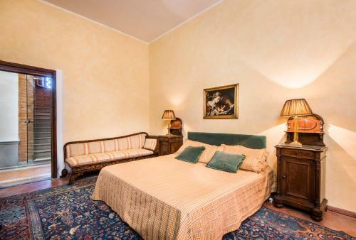 Le Colonne Villa Sleeps 16 Pool Air Con Wifi