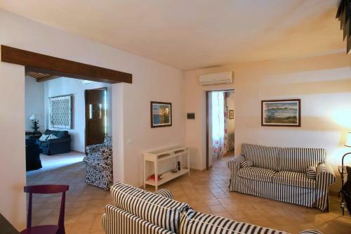 Passo Casale Villa Sleeps 16 Pool Air Con Wifi