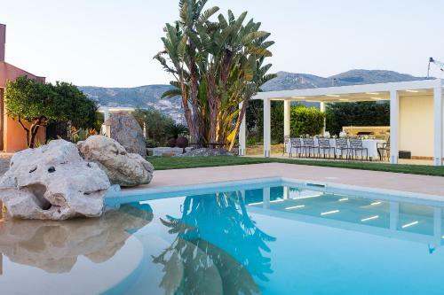 Passo Casale Villa Sleeps 16 Pool Air Con Wifi