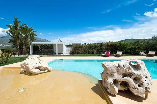 Passo Casale Villa Sleeps 16 Pool Air Con Wifi