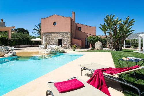 Passo Casale Villa Sleeps 16 Pool Air Con Wifi