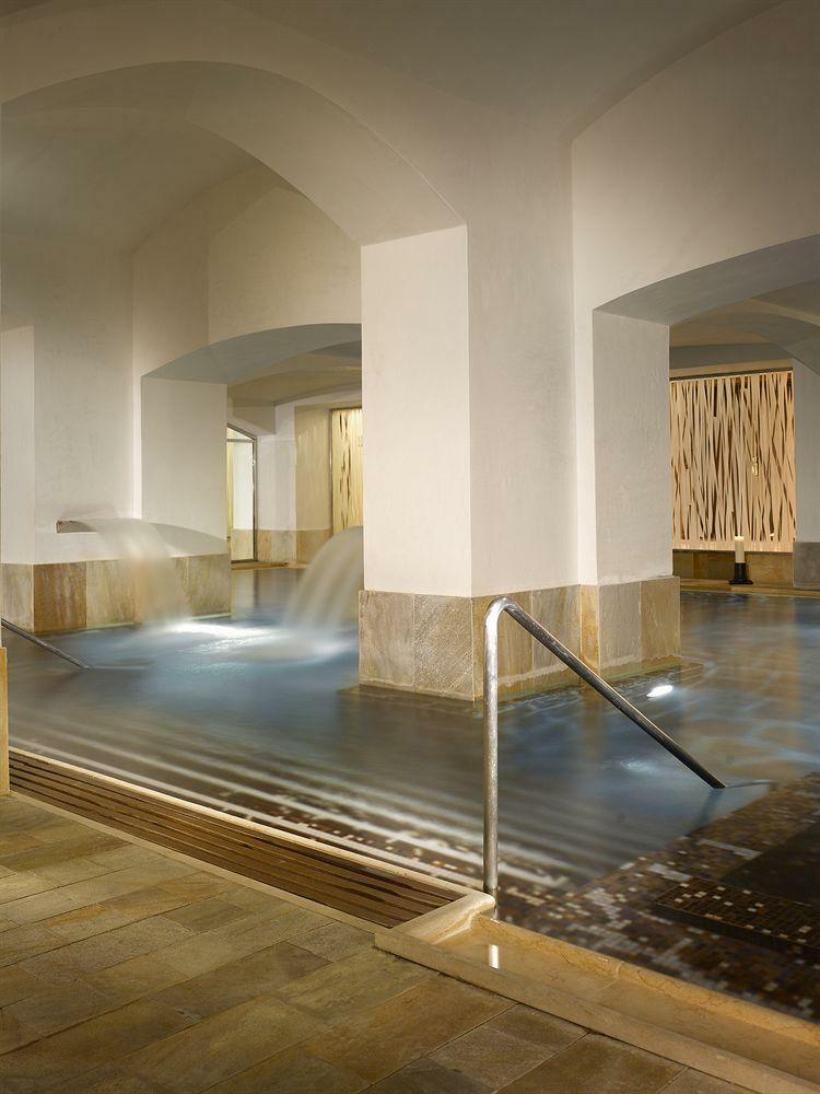 Hotel NH Collection Carlo IV