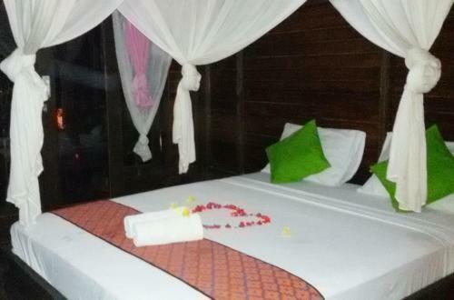 Mozaic Bungalows Gili Island
