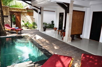 Hotel The Beach House Resort