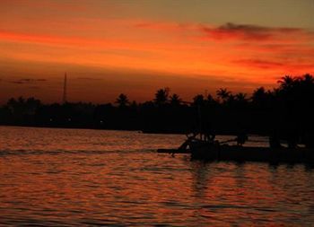 Hotel Vamana Resort