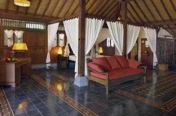 Desa Dunia Beda Resort