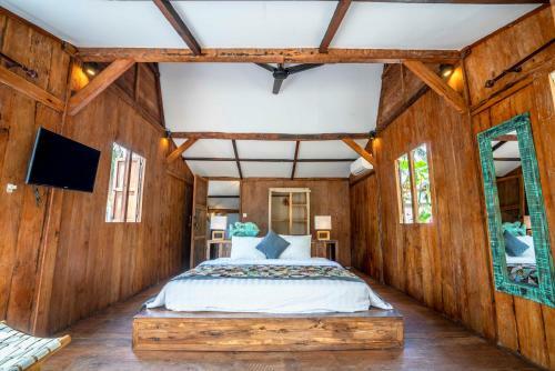 Hostal Coconut Garden Resort