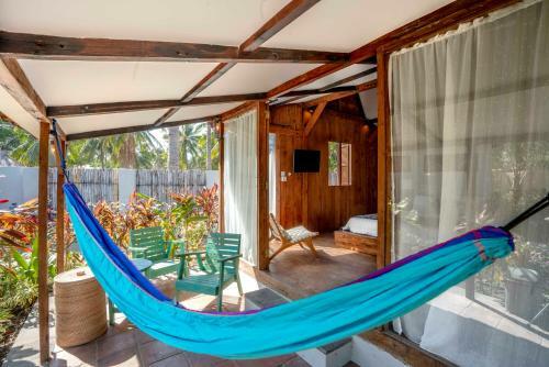 Hostal Coconut Garden Resort