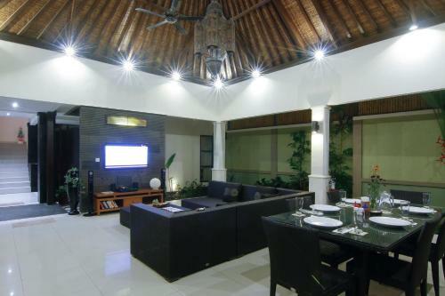 Gili Pearl Villa