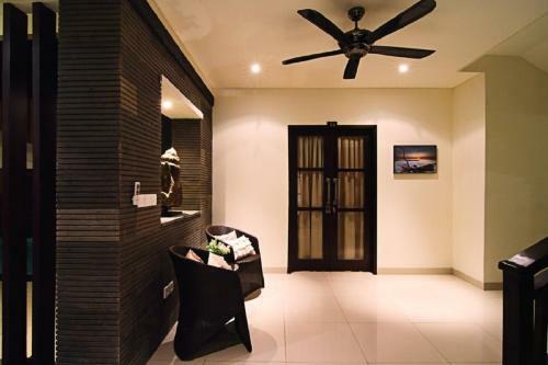 Gili Pearl Villa
