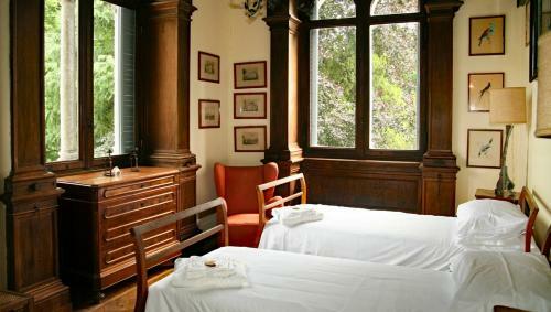 Cremella Villa Sleeps 26 With Pool