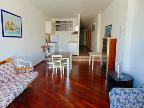 Apartamento M258 - Marcelli, Ampio Pentalocale Con Terrazzo