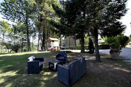 Osteria Di Ramazzano Villa Sleeps 3 Pool Air Con