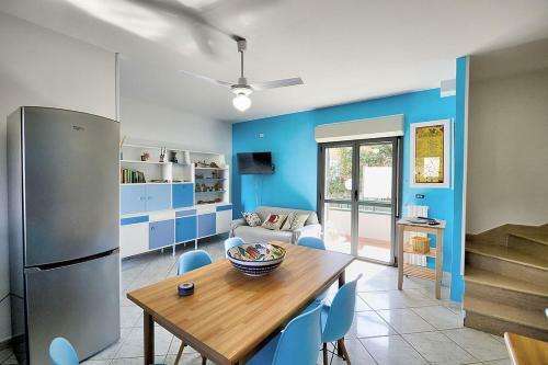 Olmo Panno 2 Holiday Home Sleeps 6 With Air Con