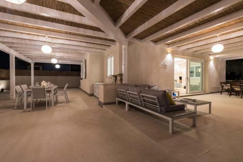 Villa Sea Home