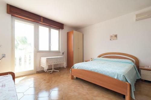 Marina San Gregorio Holiday Home Sleeps 7 With Pool