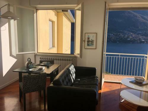 Carate 16 Apartment With Balcony & Lake View