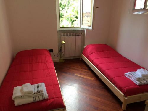 Carate 16 Apartment With Balcony & Lake View