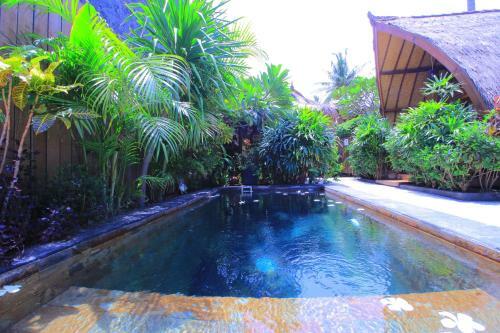 Hostal Pantai Karang