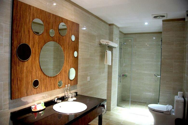 Rivavi Fashion Hotel