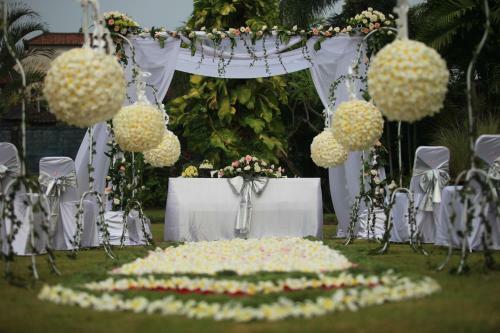 Hotel White Rose Kuta Resort, Villas & Spa