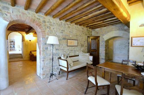 Ellerone Villa Sleeps 16 Pool Air Con Wifi