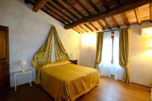 Ellerone Villa Sleeps 16 Pool Air Con Wifi