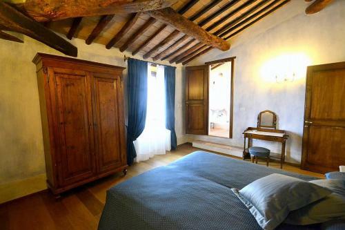 Ellerone Villa Sleeps 16 Pool Air Con Wifi