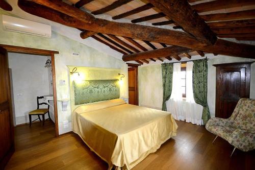 Ellerone Villa Sleeps 16 Pool Air Con Wifi