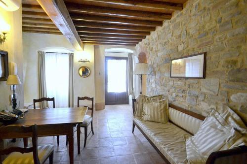 Ellerone Villa Sleeps 16 Pool Air Con Wifi